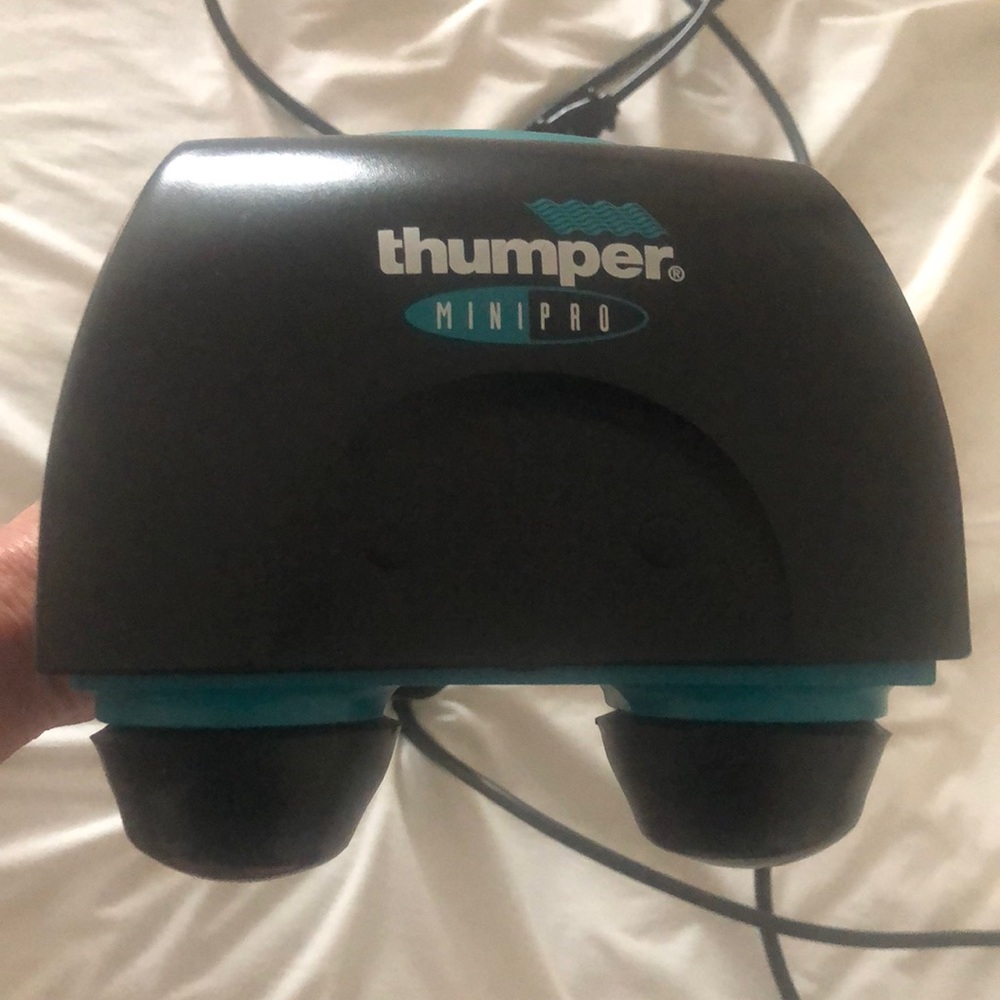 Thumper Mini-Pro 2 Handheld 3-Speed Percussion Massager Full Body & Back